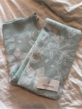 Vera Bradley Eaden Paisley Mint Scarf